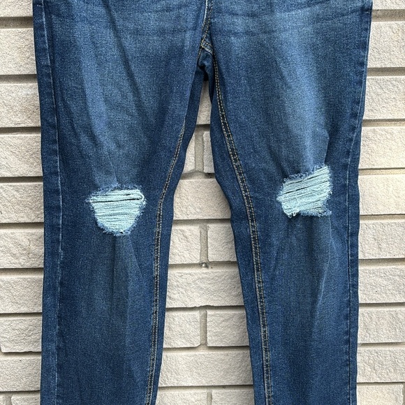 Buffalo David Bitton Brooke High Rise Slim Straight Distressed Jeans Size 27 - Picture 3 of 9